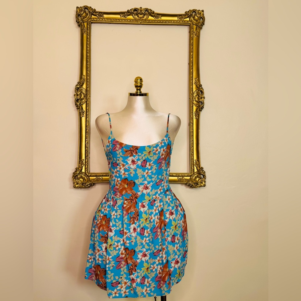 Vibrant Floral Midi Dress in Blue and Red